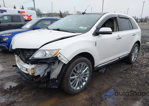 2013 Lincoln Mkx z USA, uszkodzony, nr VIN 2LMDJ8JK4DBL23968
